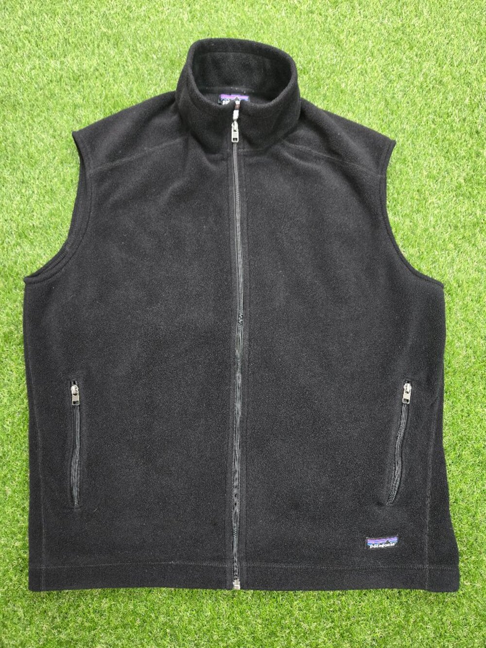 Patagonia Synchilla Vest Mens 2XL XXL Black Fleece Layer Hiking Full Zip